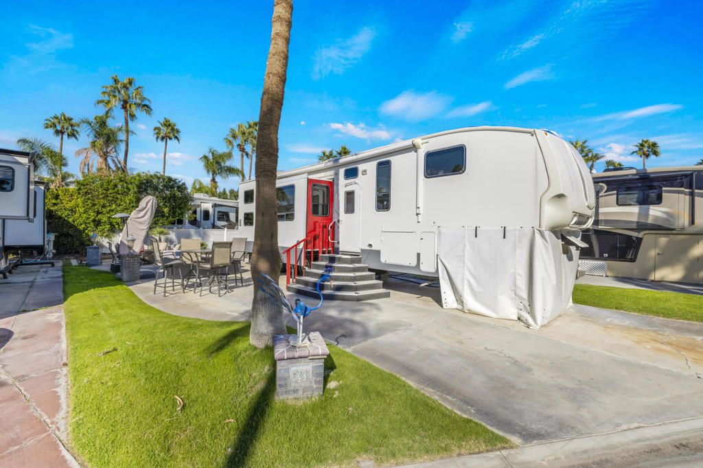 Outdoor Resorts Palm Springs - Land