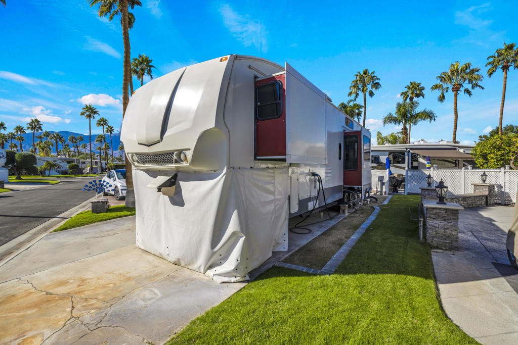 Outdoor Resorts Palm Springs - Land