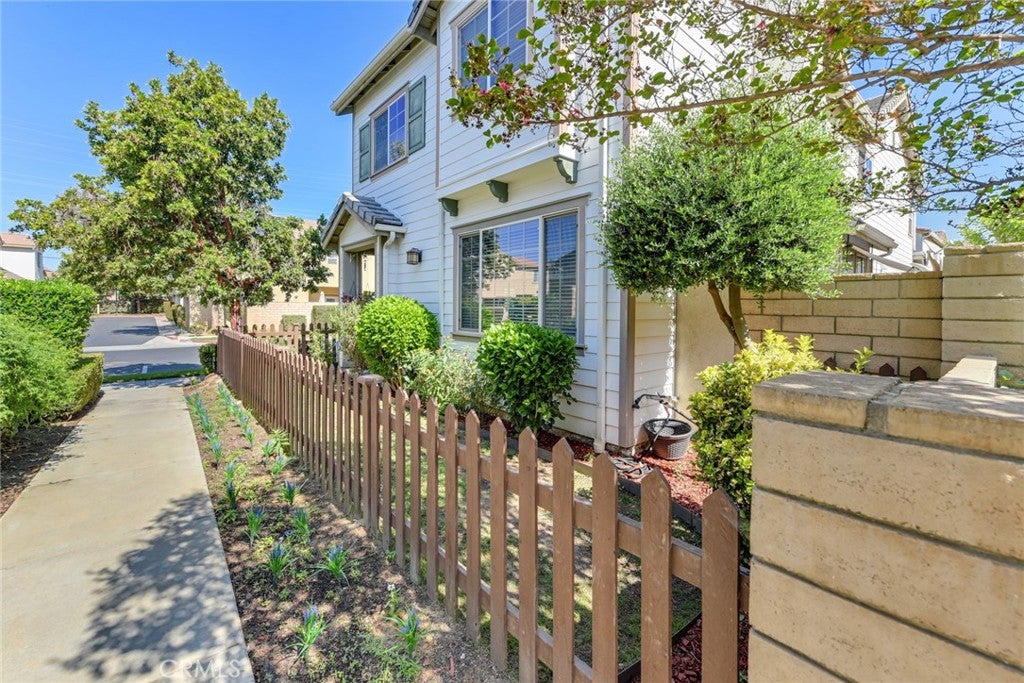 450 Merced Court