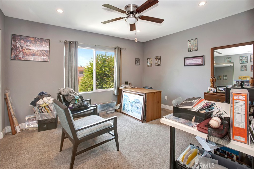 Lake Forest Keys (LK) - Residential Lease