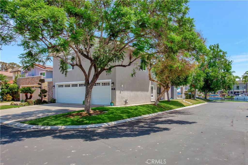 Lake Forest Keys (LK) - Residential Lease