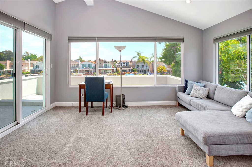 Lake Forest Keys (LK) - Residential Lease