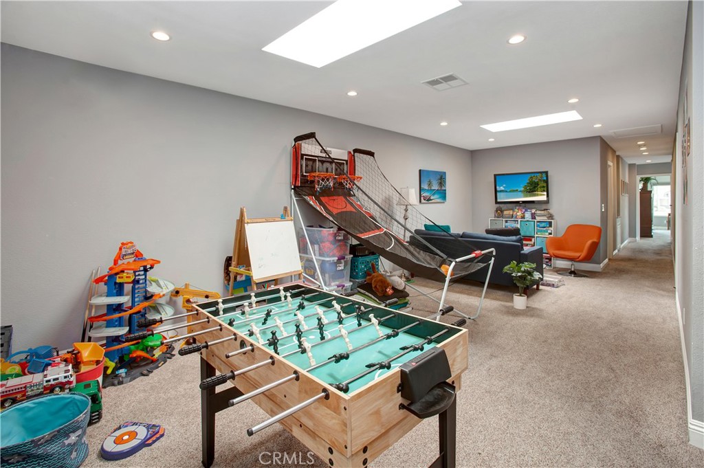 Lake Forest Keys (LK) - Residential Lease