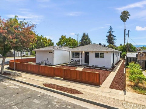 Photo of 381 North Leigh Avenue, Campbell, CA 95008 (MLS # ML82061614)