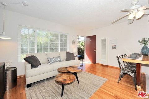 Photo of 313 Mildred Avenue #9, Venice, CA 90291 (MLS # 25621827)