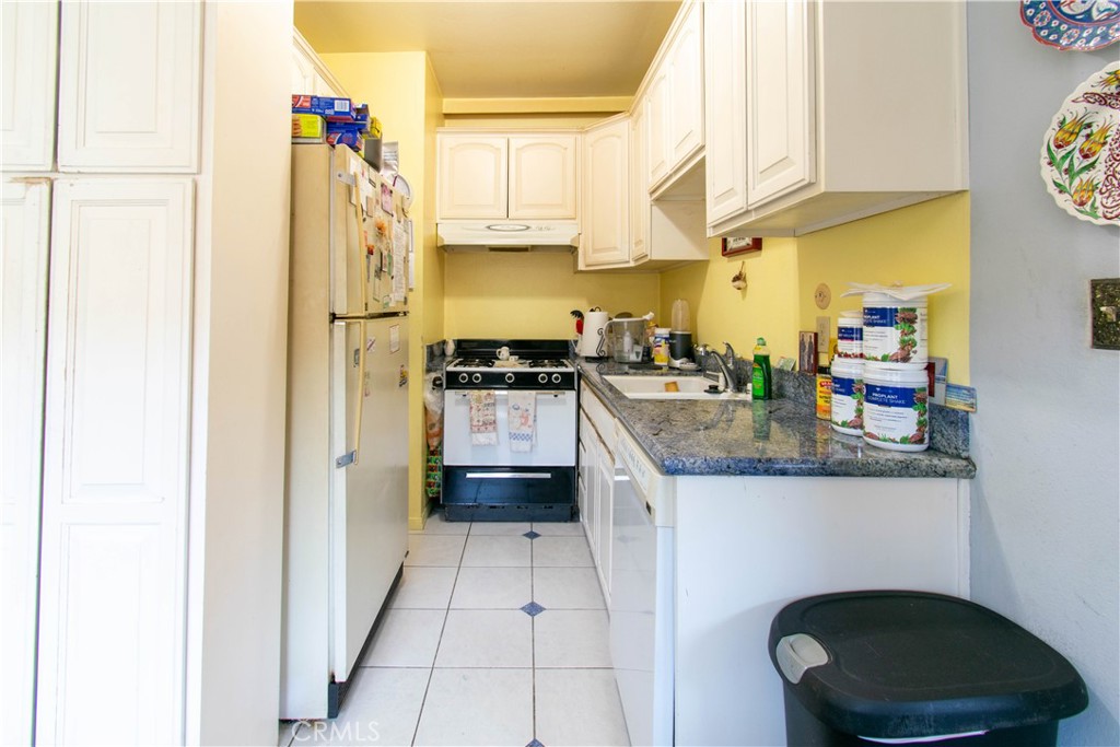 14560 Clark Street 215