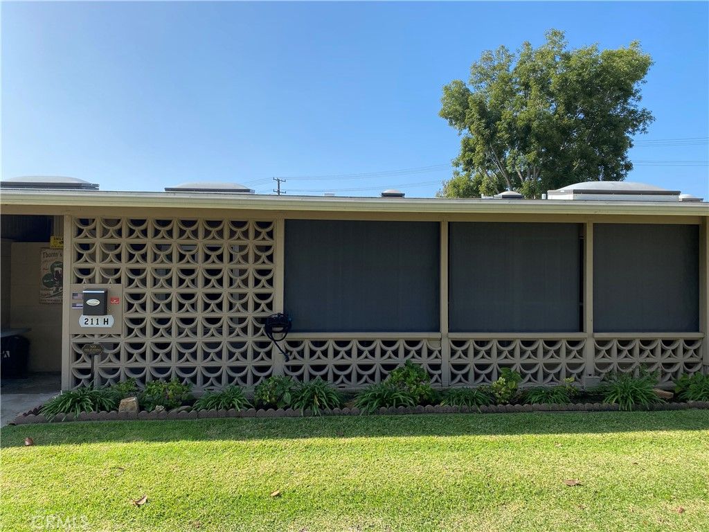 Photo of 13160 Nassau Drive #211H, Seal Beach, CA 90740 (MLS # OC25265118)