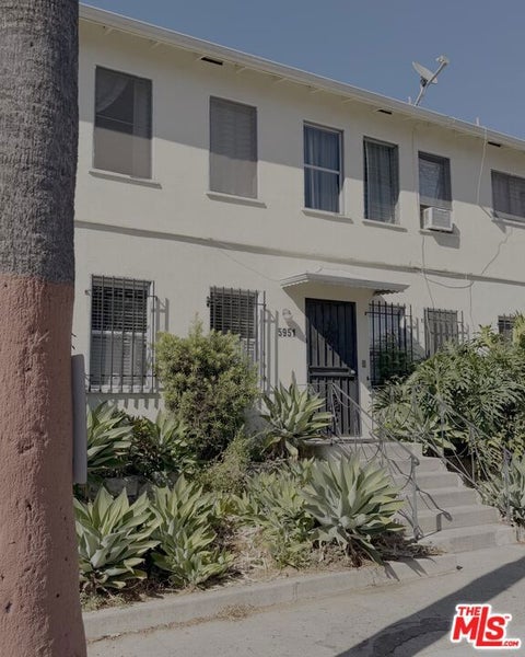 Photo of 5951 Carlton Way WAY, Los Angeles, CA 90028 (MLS # 26967977)