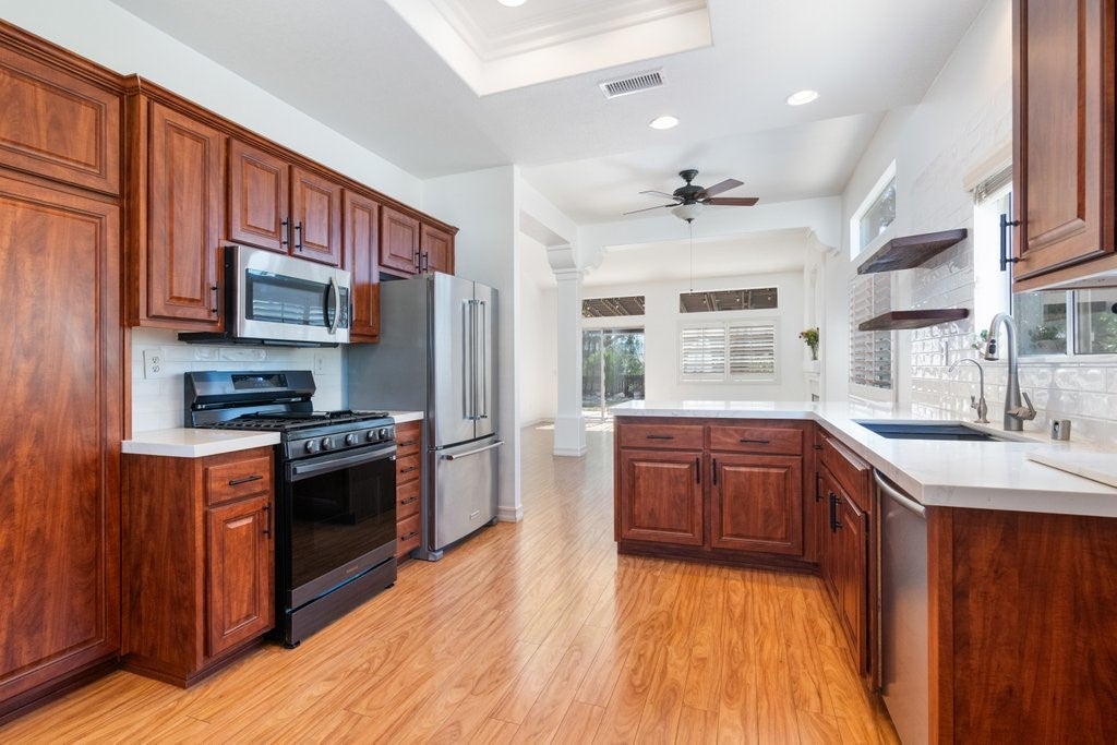42281 Camino Romo