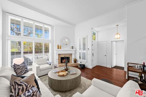 Photo of 17169 Palisades Circle, Pacific Palisades, CA 90272 (MLS # 26680179)
