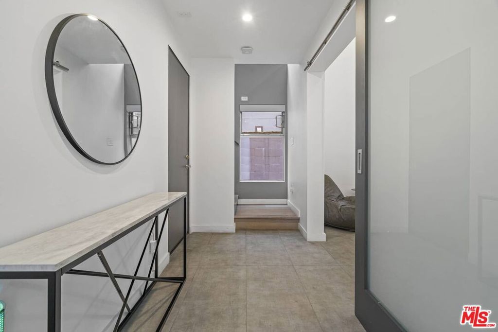 Photo of 7193 W Formosa Fusion Court, Los Angeles, CA 90046 (MLS # 25577385)