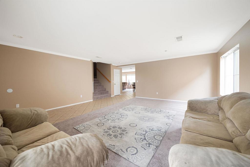 314 La Soledad Way