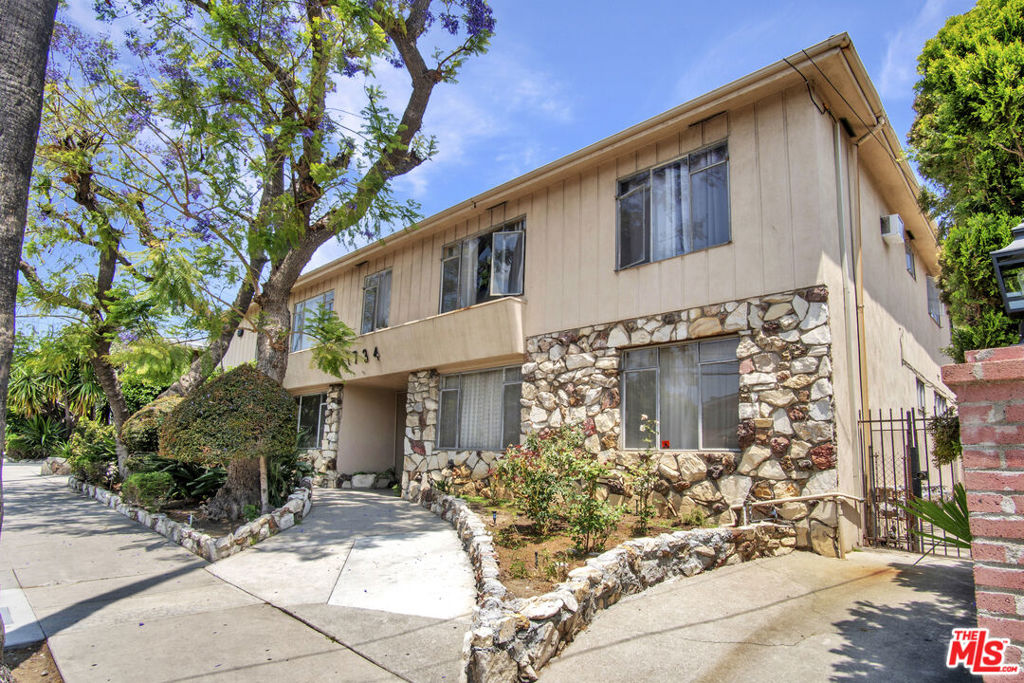 Properties 1 1734 Taft Avenue