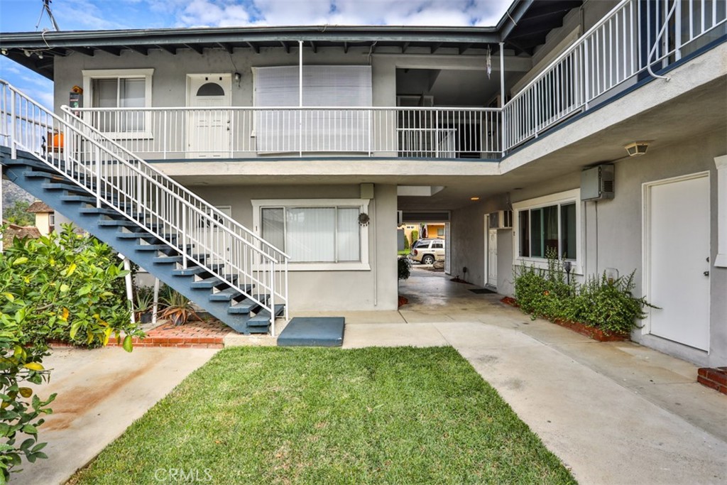 310 W Mountain View Ave