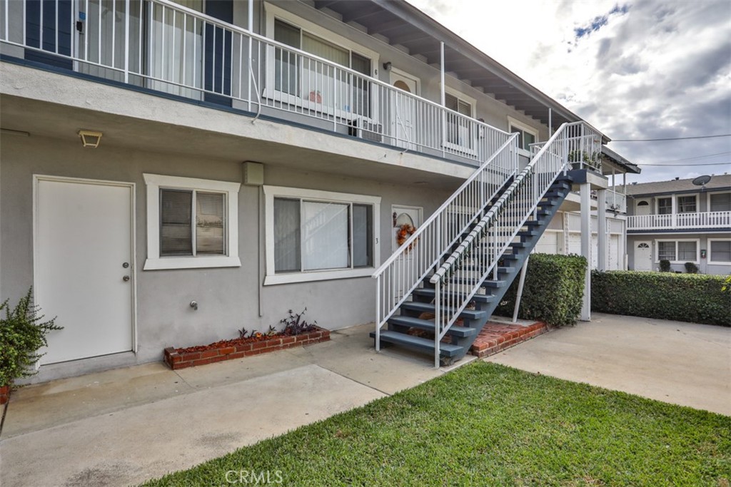 310 W Mountain View Ave