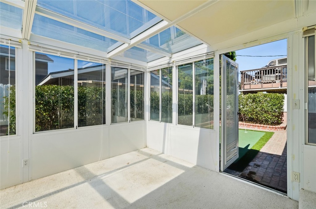 Sunset Terrace(660) - Residential