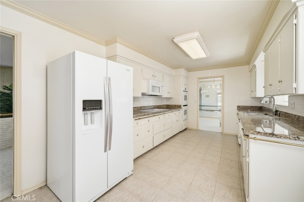 Sunset Terrace(660) - Residential