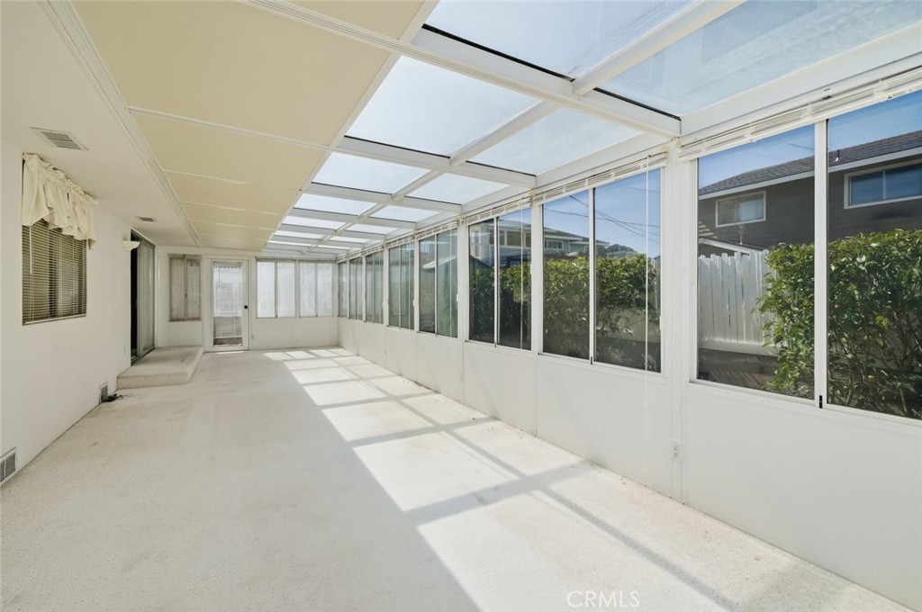 Sunset Terrace(660) - Residential