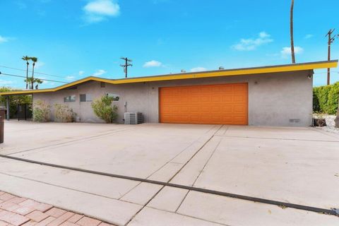 Photo of 2111 E Wayne Road, Palm Springs, CA 92262 (MLS # 219134332DA) Photo of 2111 E Wayne Road, Palm Springs, CA 92262 (MLS # 219134332DA)