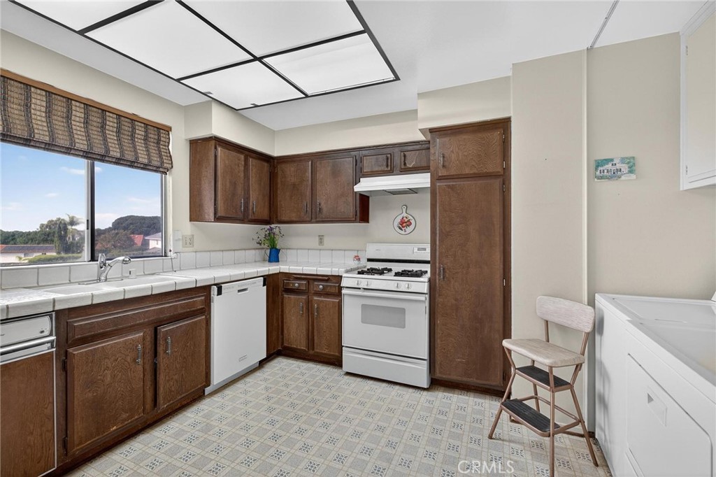 29600 Island View Drive 300