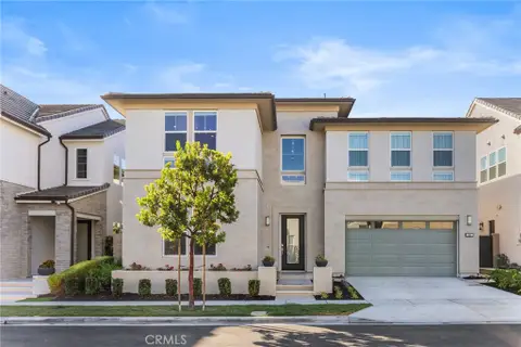 MLS: OC26171396