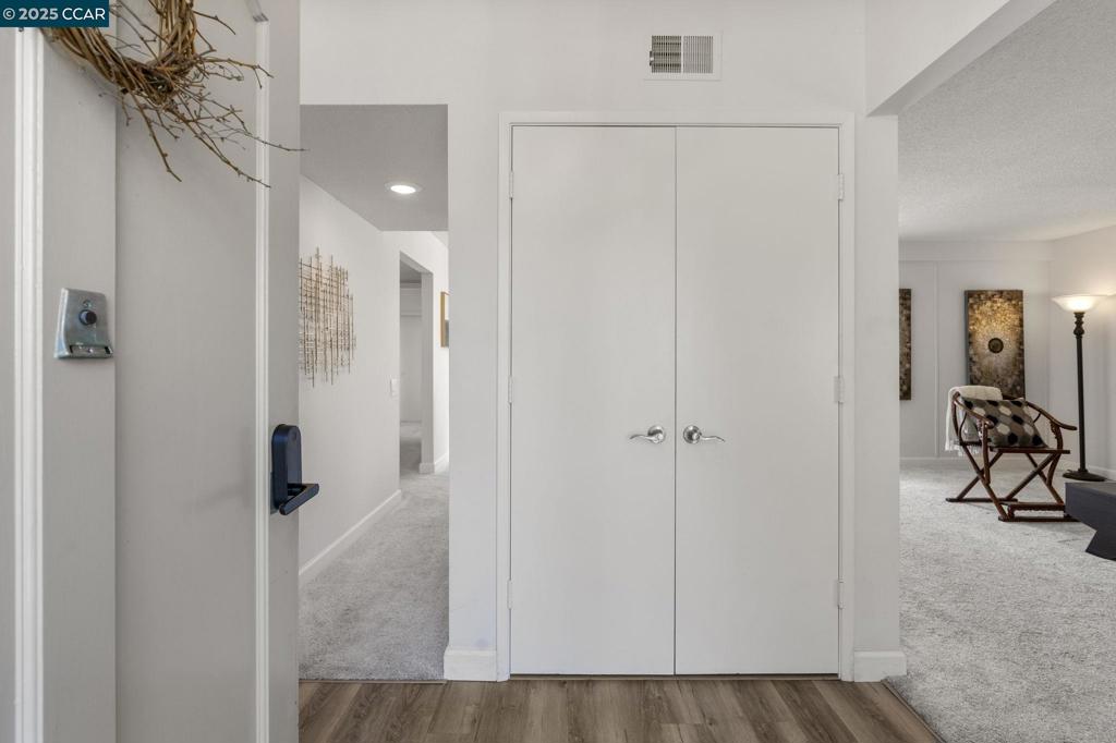 ROSSMOOR - Residential Lease