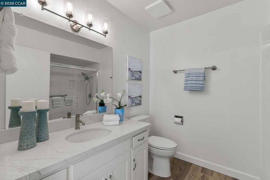 ROSSMOOR - Residential Lease