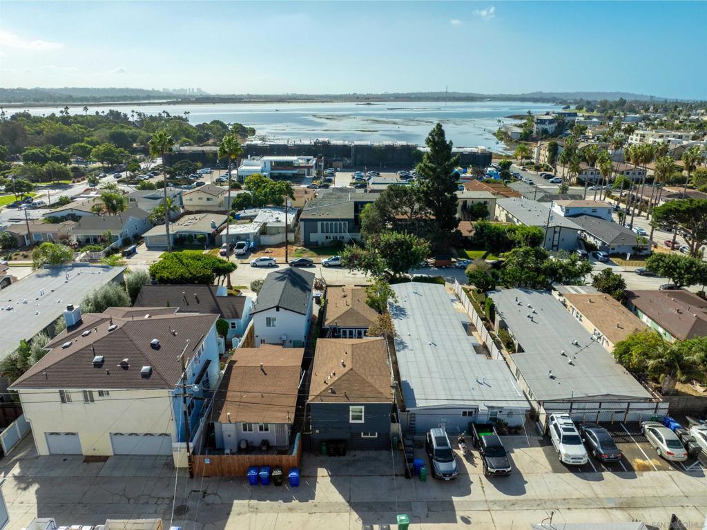 Pacific Beach - Residential Income