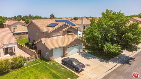 Photo of 1517 E Avenue J6, Lancaster, CA 93535 (MLS # 26665919)
