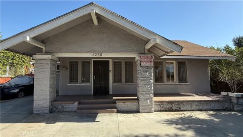 Photo of 1238 Gardner Street, West Hollywood, CA 90046 (MLS # SR26022659)