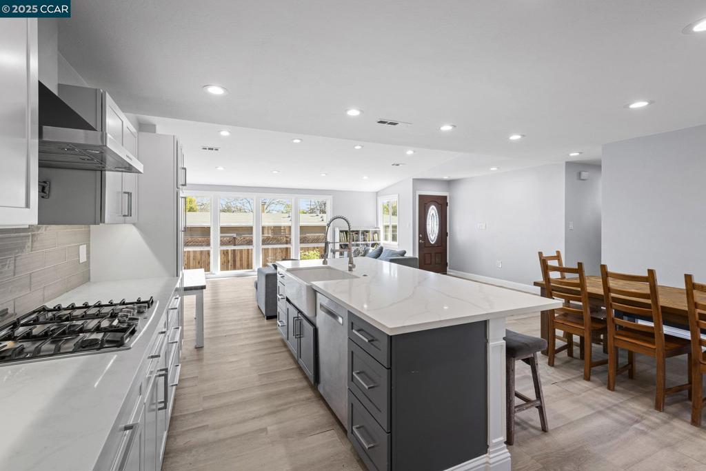 BECKETT ACRES - Residential