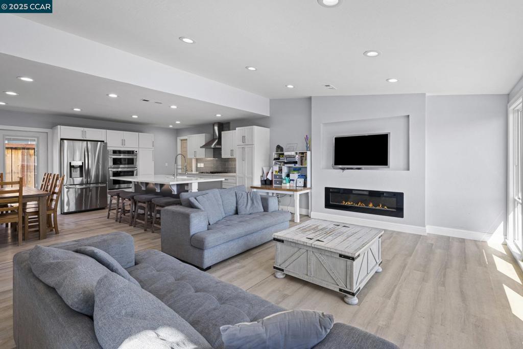 BECKETT ACRES - Residential