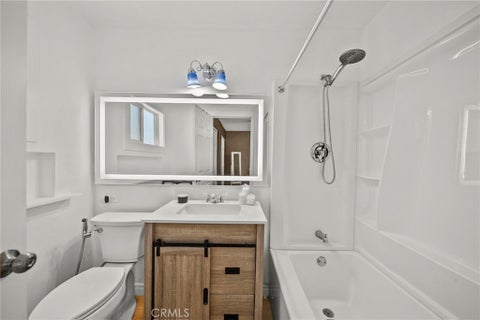 Tiny photo for 7643 Sausalito Avenue, West Hills, CA 91304 (MLS # SR26166736)
