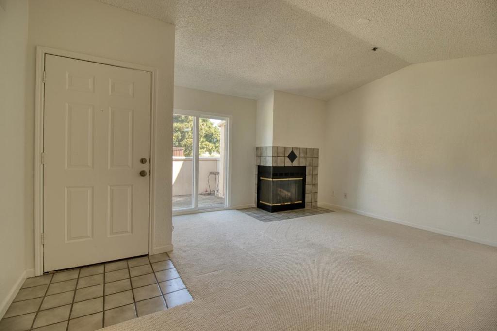 1201 Glen Cove Parkway 1816