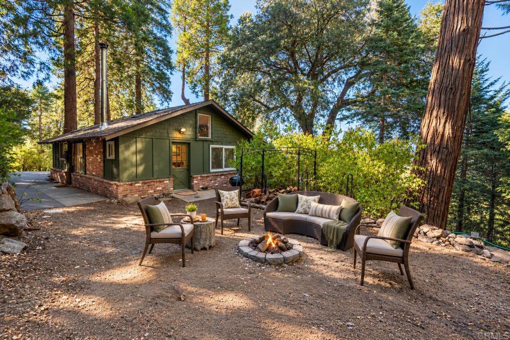 22136 Crestline Road
