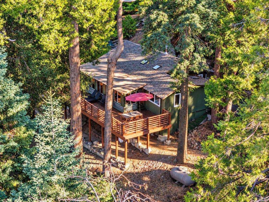22136 Crestline Road