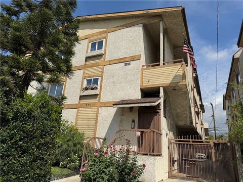 Photo of 601 Salem St #201, Glendale, CA 91203 (MLS # GD26080099)