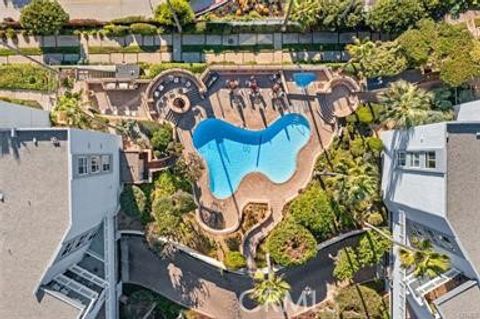 640 The Village 201 Redondo Beach CA 90277