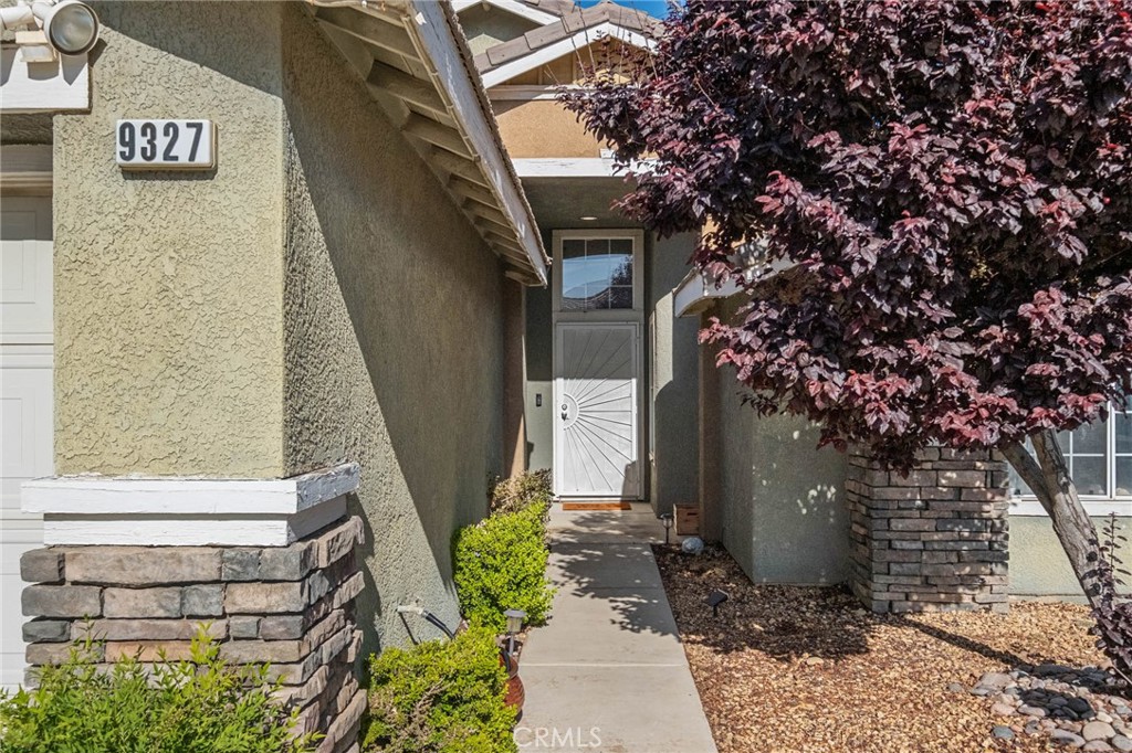 9327 Agave Drive