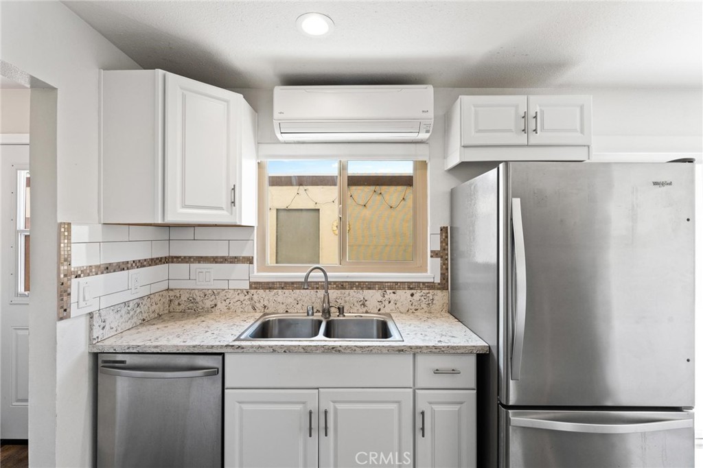 Tustin Place (TP) - Residential Lease