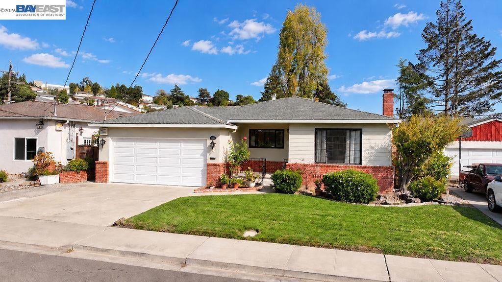 18416 Lakecrest Ct