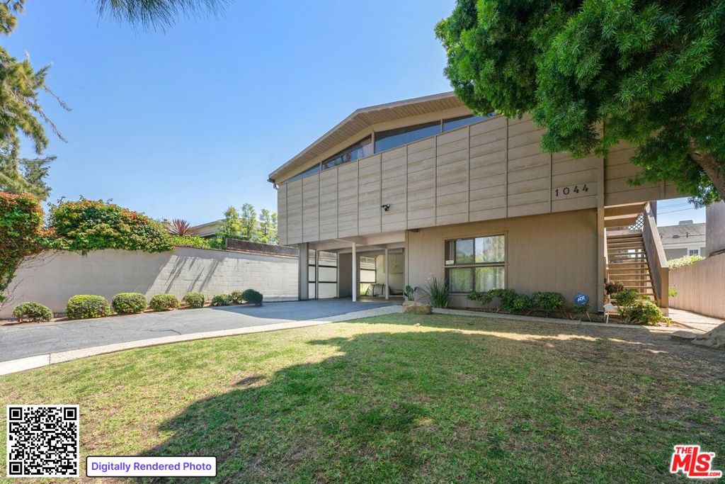1044 Pacific Street