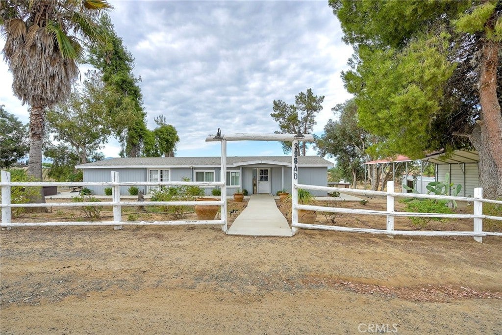 39840 Aladdin Circle