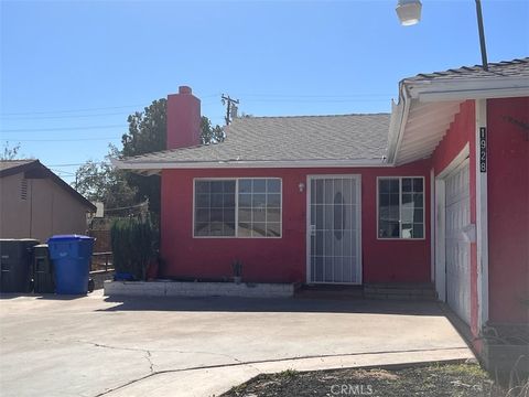 Photo of 1928 Armory Rd, Barstow, CA 92311 (MLS # PW26024067)