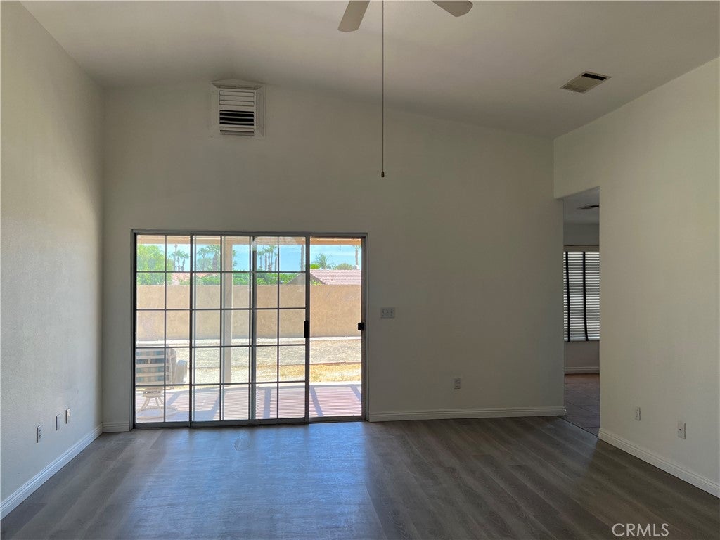9661 Siwanoy Drive