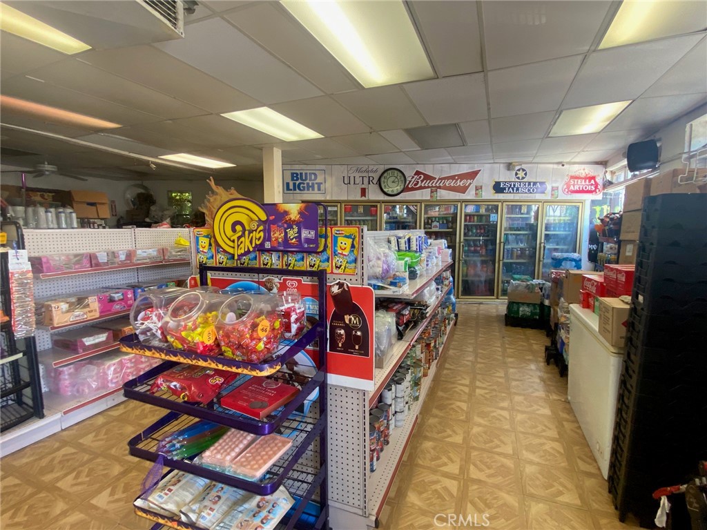 524 E Mission Road