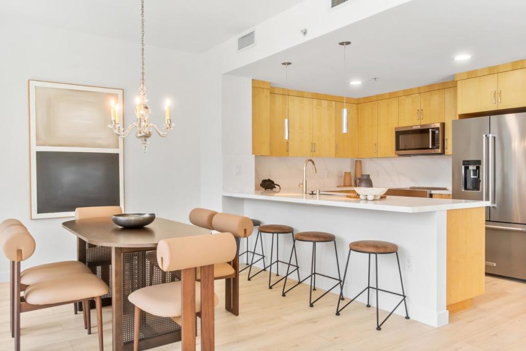38 N Almaden Boulevard 500