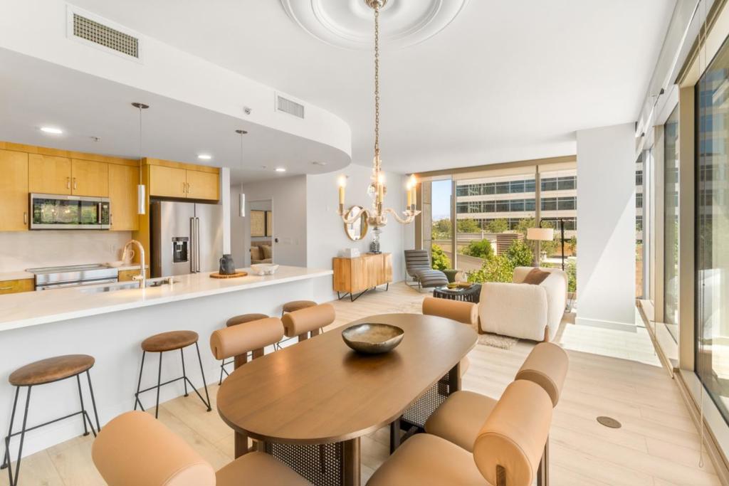 38 N Almaden Boulevard 500