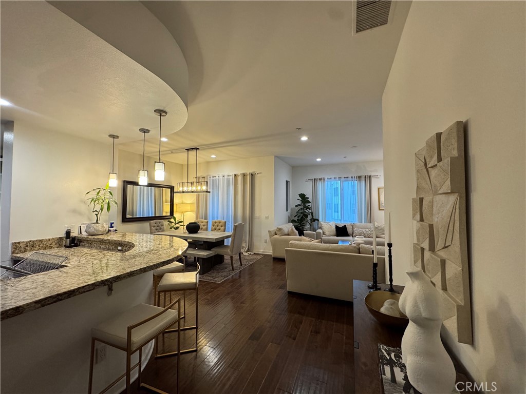 21 Gramercy 218