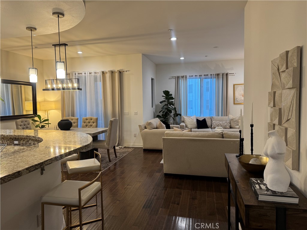 21 Gramercy 218